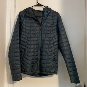 Sz S North Face Thermoball Hooded Jacket